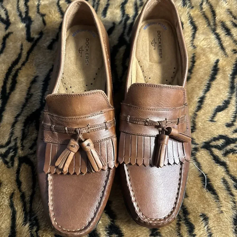 Dockers Men's Shoes 11 M Brown Sinclair Leather Dress Kiltie Tassel Loafers EUC